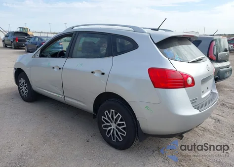 2015 Nissan Rogue Select S z USA, uszkodzony, nr VIN JN8AS5MV9FW256262